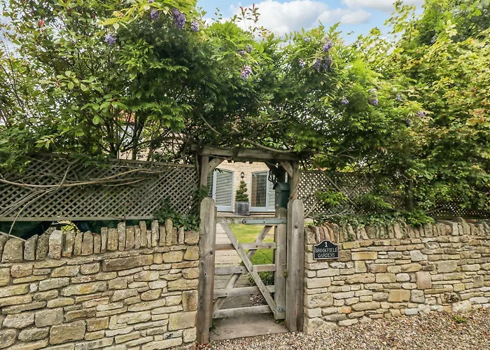 Oak Tree Barn Pickering